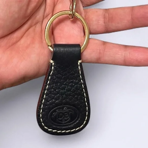 Dooney & Bourke - Picture 5 of 9